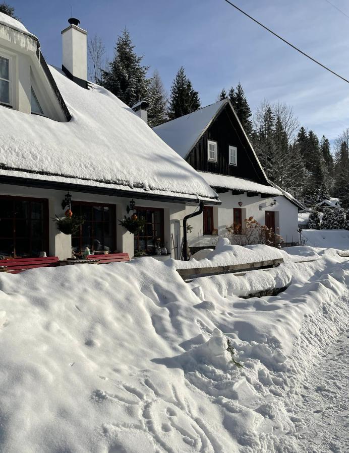Rozpravkovy Domcek Zvoncek Villa Dóval Kültér fotó