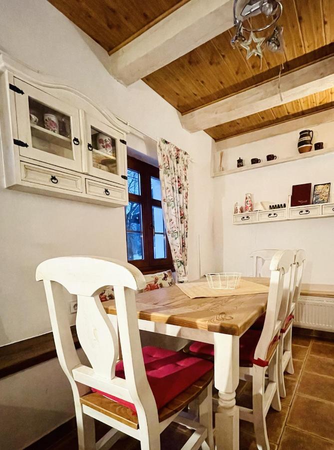 Rozpravkovy Domcek Zvoncek Villa Dóval Kültér fotó