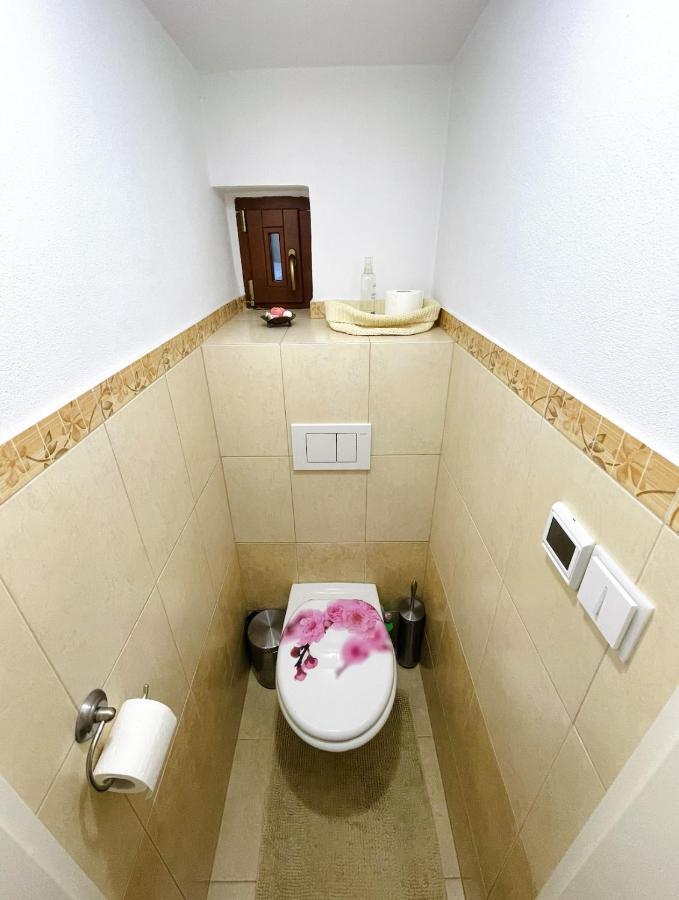Rozpravkovy Domcek Zvoncek Villa Dóval Kültér fotó