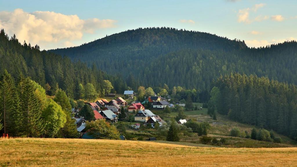 Rozpravkovy Domcek Zvoncek Villa Dóval Kültér fotó